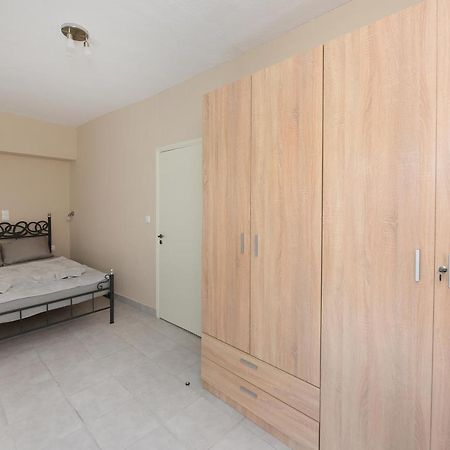 Happy Days Home Apartment Und Studio/Penthouse Ialysos  Ngoại thất bức ảnh
